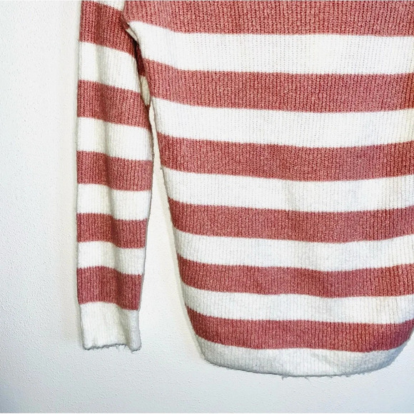 Maurices White & Pink Striped Open Twist Back Reversible Sweater Xsmall Women’s - Picture 4 of 11
